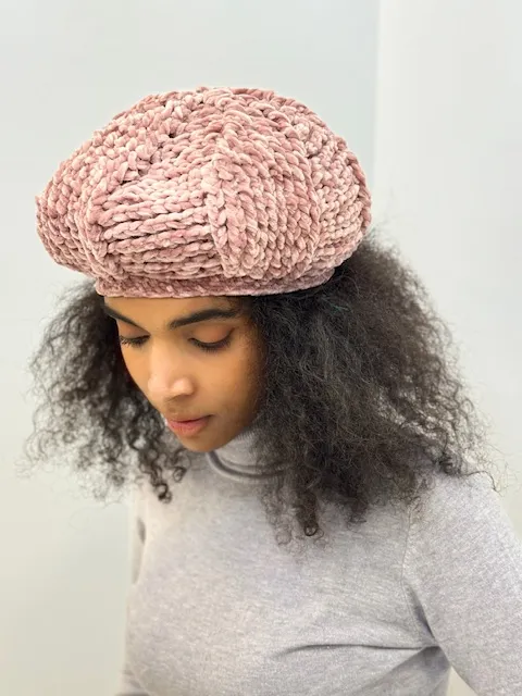 -CAPPELLO VENERE ROSA IN CINIGLIA