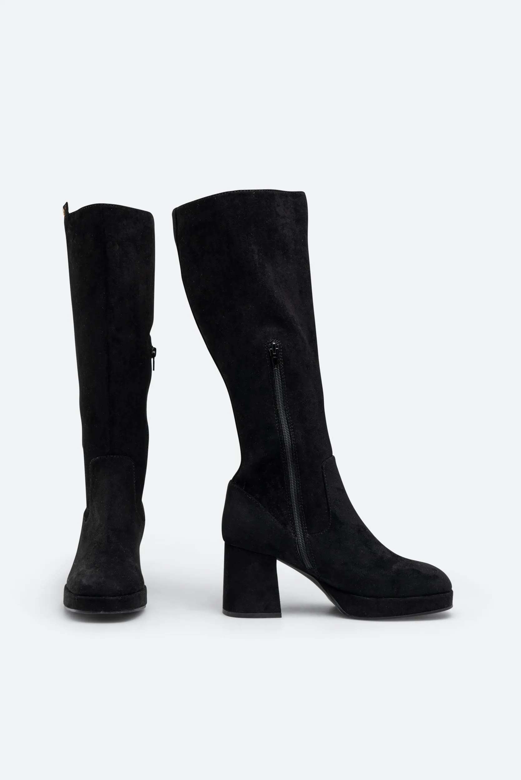 Stivale alto in suede nero